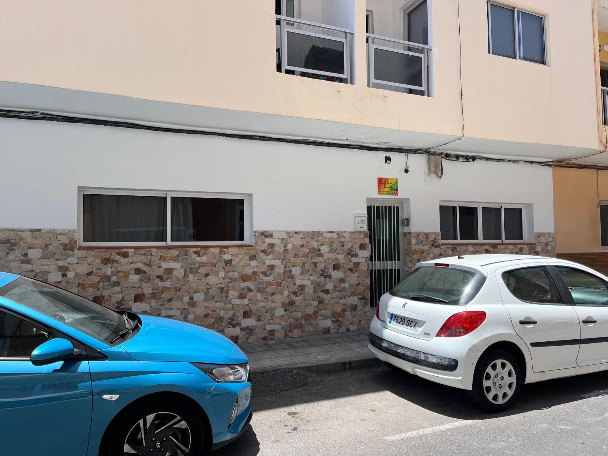 B&B Paraiso Tenerife Super Economy Rooms Airport Los Abrigos Exterior foto